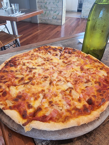 Comentarii opinii despre Ed Street