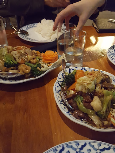 Comentarii opinii despre Collar & Thai Restaurant