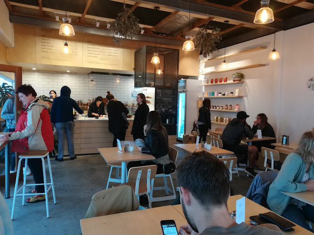 Comentarii opinii despre Trade School Kitchen