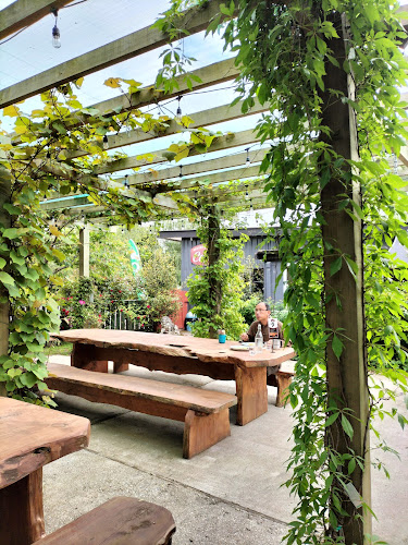 Comentarii opinii despre Benger Garden Cafe & Chalets