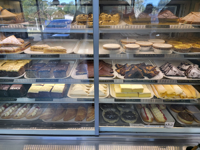 Comentarii opinii despre Summer Bakery NACI