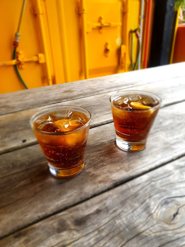 Comentarii opinii despre Smash Palace