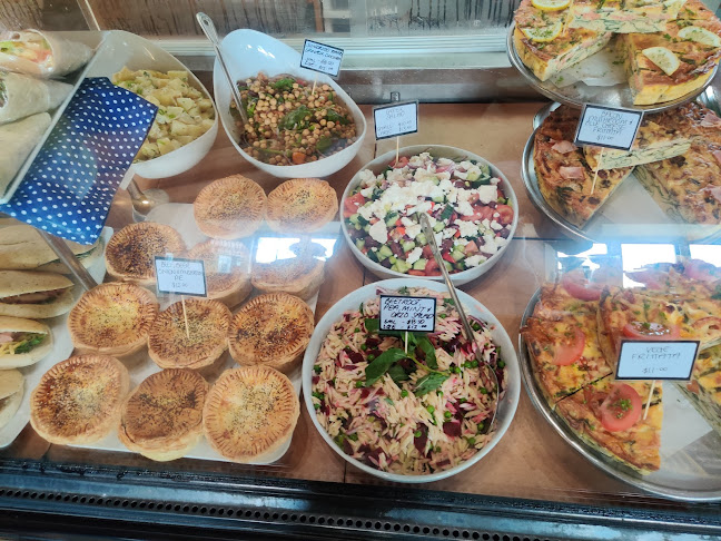 Wild Oats Bakery/Deli/Cafe - Carterton