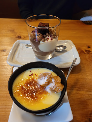 Chikos Restaurant & Cafe - Hospitality and gastronomy