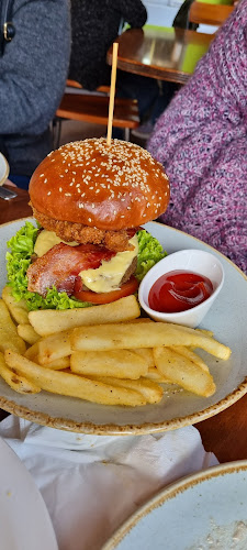 Twisted Cafe - Hospitality and gastronomy