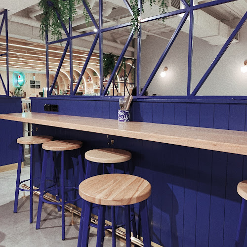 The Gipsy Moth - Hospitality and gastronomy