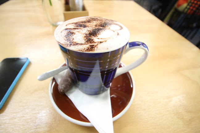 Logan MacLean Cafe - Hospitality and gastronomy