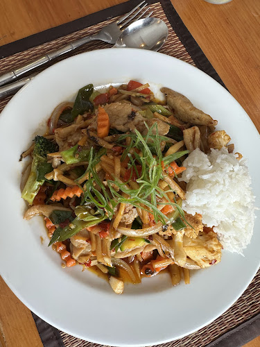 Comments and reviews of TukTuk Waimea Restaurant