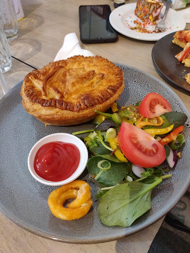 Comentarii opinii despre Tipsy Trout