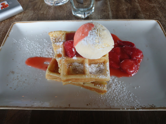 Comentarii opinii despre The Peppermill Cafe