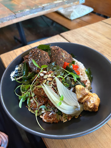 Cala Raglan - Hospitality and gastronomy