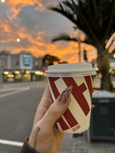 Little Rogue Eatery - Hospitality and gastronomy