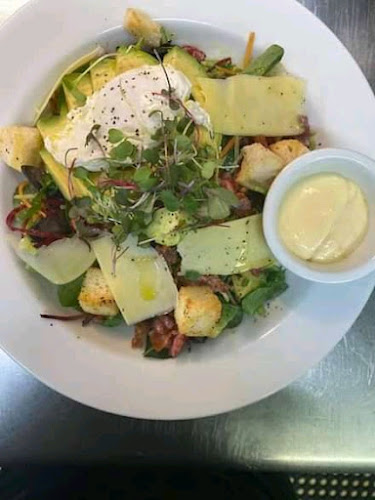 Reviews of Top of The Hill Bistro Morrinsville in Morrinsville - Hospitality and gastronomy