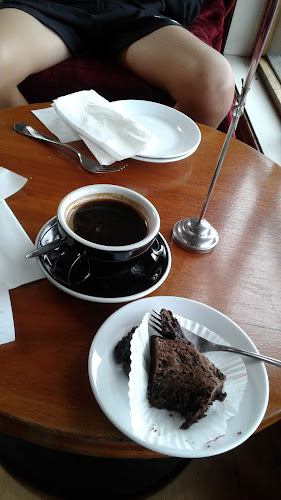 Comments and reviews of Wild Oats Bakery/Deli/Cafe