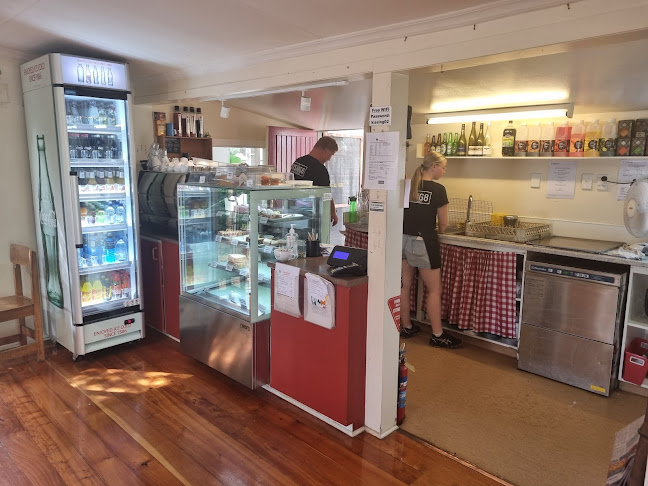 Kissing Gate Cafe - Middlemarch