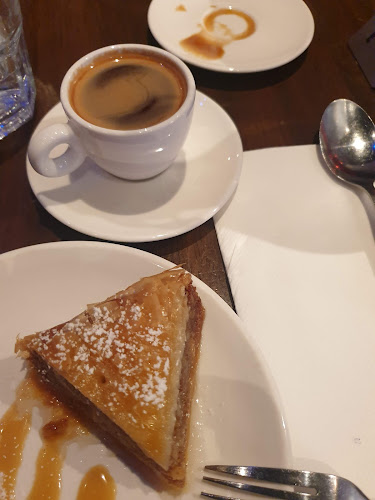 Opinii despre Costas Taverna Greek Restaurant and Ouzo Bar în Christchurch - Hospitality and gastronomy