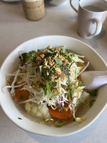 Comentarii opinii despre Viet Eatery & Cafe