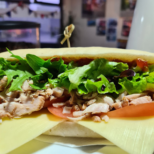 Opinii despre Violet's Coffee în Hamilton - Hospitality and gastronomy