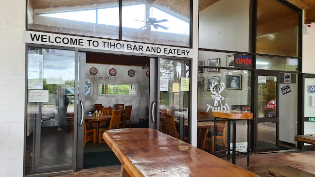 Tihoi Bar And Eatery