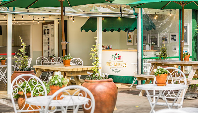 Rush Munro's Ice Creamery - Hospitality and gastronomy