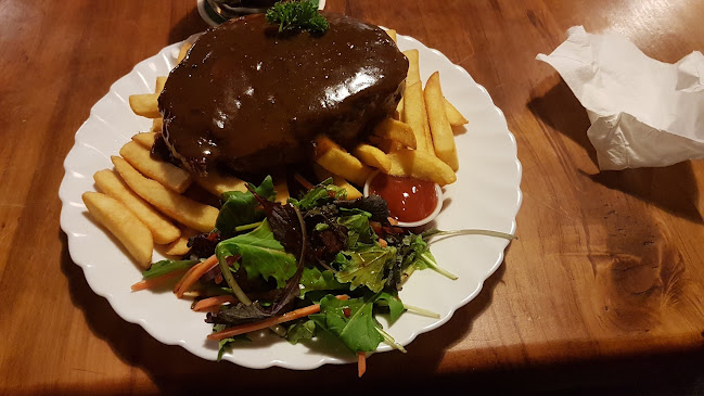 Punakaiki Rocks Hotel & Garden Bar - Punakaiki