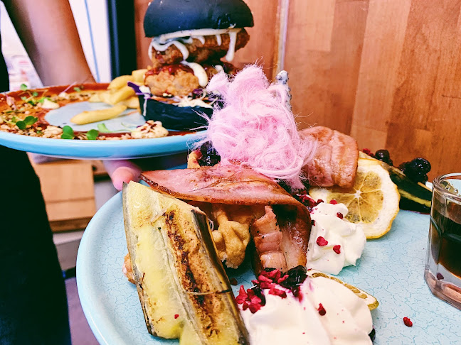 Acuppa Cafe - Hospitality and gastronomy