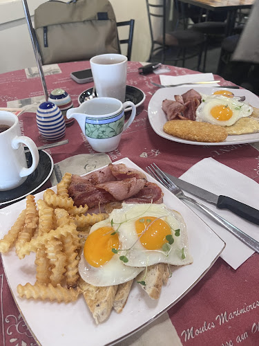 Comentarii opinii despre Le Cafe De Paris