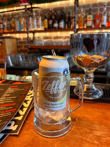 Fat Badgers Pizza Bar Queenstown - Hospitality and gastronomy