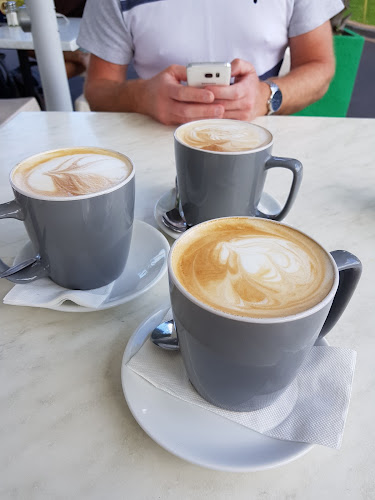 Riverside Cafe - Hospitality and gastronomy