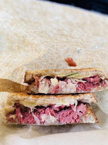 Comentarii opinii despre Mo’s