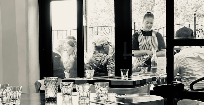 Aqua Restaurant and Bar (In the Hundertwasser Art Centre) - Hospitality and gastronomy