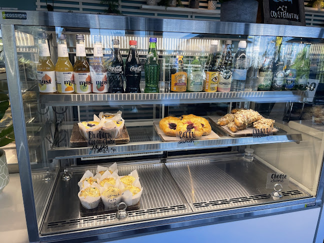 Comentarii opinii despre Constellation Cafe