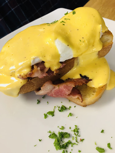 Four Doors Down Cafe - Hospitality and gastronomy