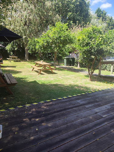 Four Doors Down Cafe