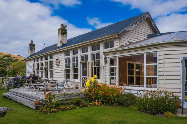 Niagara Falls Cafe - Niagara