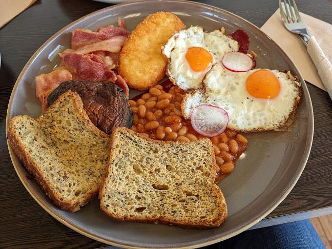 Comentarii opinii despre Mealmates Cafe