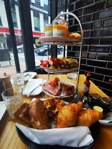 Two Grey - Bar Cafe & Eatery - Hospitality and gastronomy