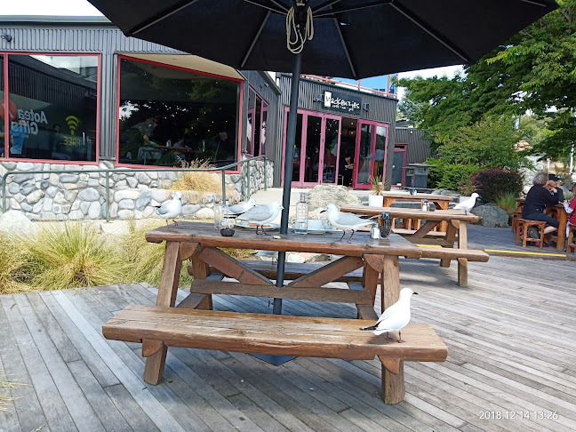 Mackenzies Cafe Bar & Grill - Lake Tekapo