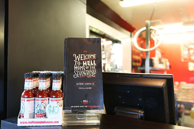 HELL Pizza Khandallah Open Times