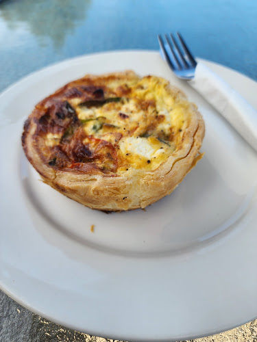 Opinii despre 3 Bears cafe în Renwick - Hospitality and gastronomy