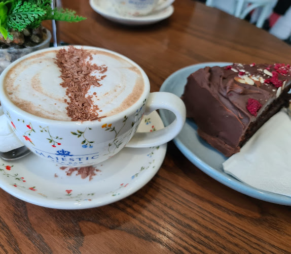 Majestic Cafe - Tauranga Crossing - Tauranga