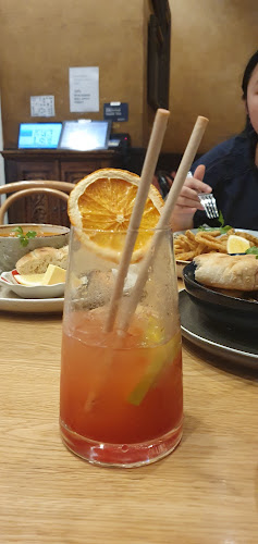 Sylvia Park Shopping Centre 66 Dining Lane, Mount Wellington Highway, Auckland 1060, New Zealand