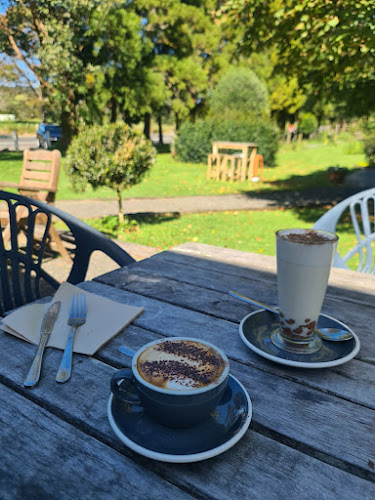 Colenso Country Cafe [ Cafe | Gift Shop | Orchard ] Open Times