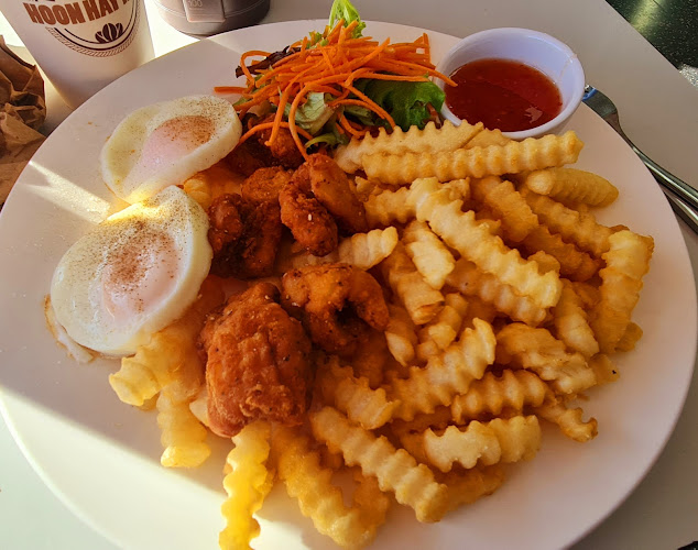 Comentarii opinii despre Hoon Hay Kiwi Bakery & Cafe