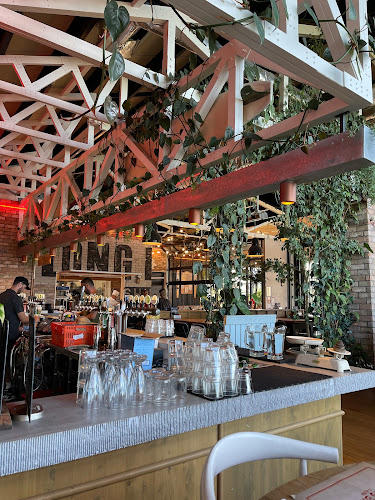 Comentarii opinii despre Long Bay Surf Club