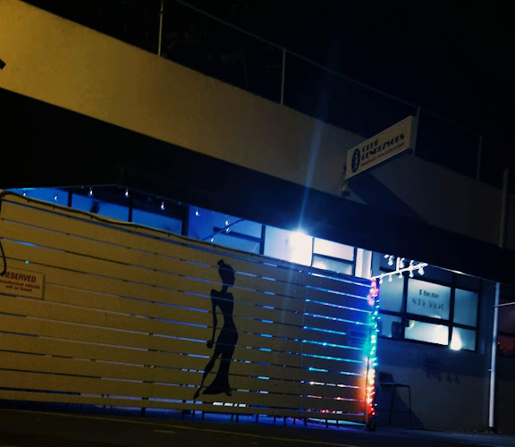 Opinii despre Club Rendezvous în Napier - Hospitality and gastronomy