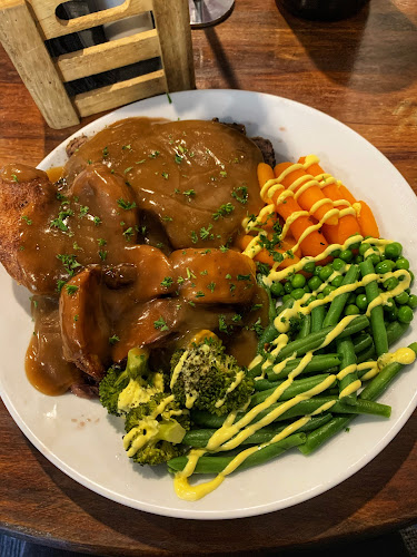 Railway Tavern Bar - Hospitality and gastronomy