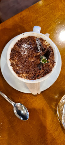 Ristorante Pizzeria Paradiso - Hospitality and gastronomy