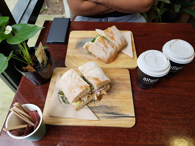Comments and reviews of Hobsonville Sandwich Deli and Coffee