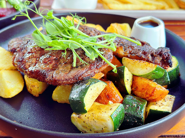 421 Titirangi Road, Titirangi, Auckland 0604, New Zealand